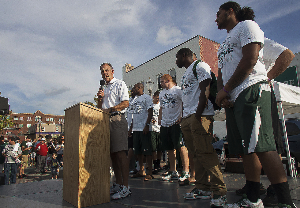 Head coach Mark Dantonio introduces the senior members of the Spartan football team.